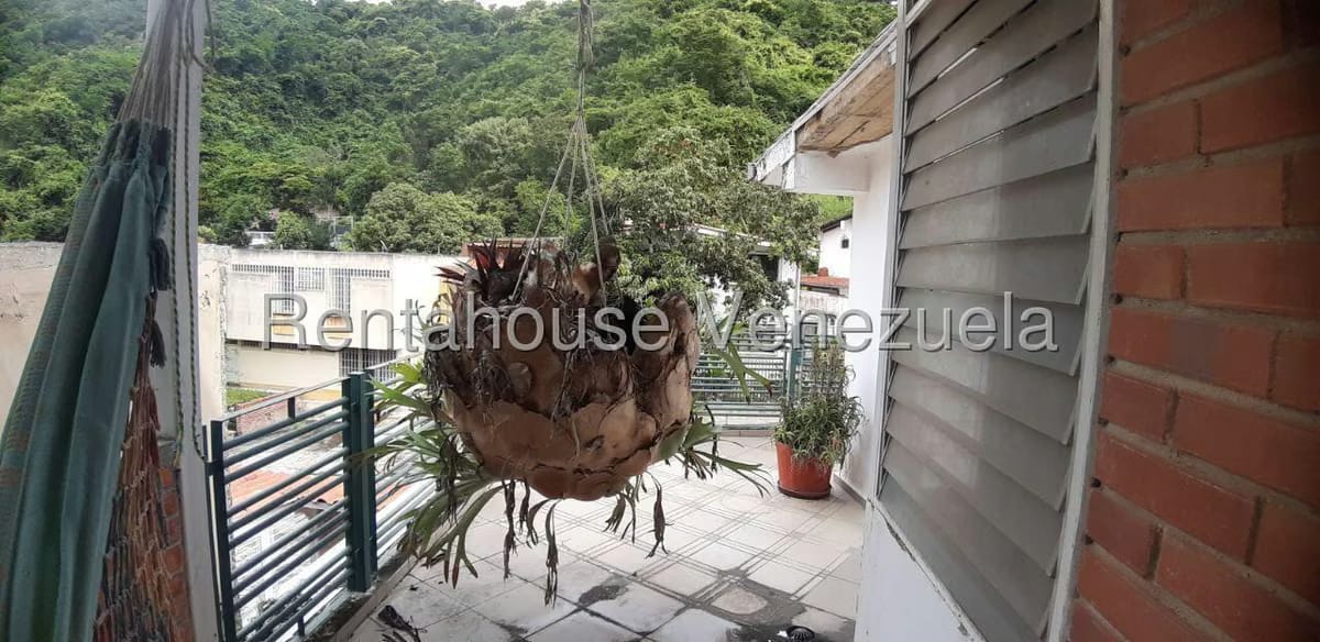 Casa (Multipes Niveles) en Venta en Santa Sofia, Distrito Metropolitano - 37