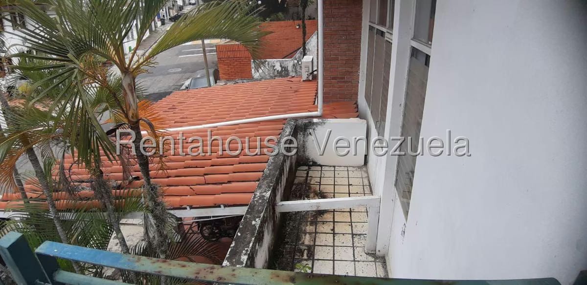 Casa (Multipes Niveles) en Venta en Santa Sofia, Distrito Metropolitano - 40