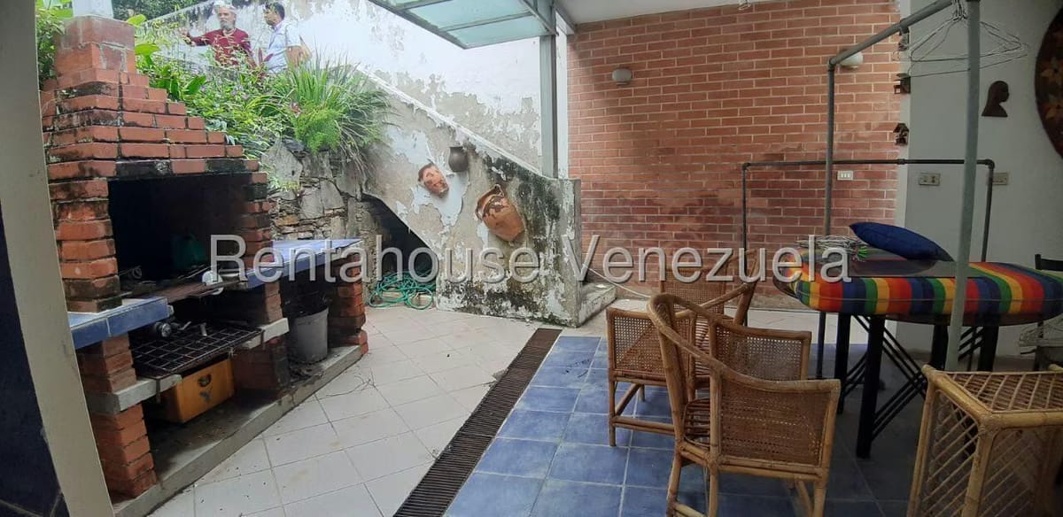 Casa (Multipes Niveles) en Venta en Santa Sofia, Distrito Metropolitano - 45