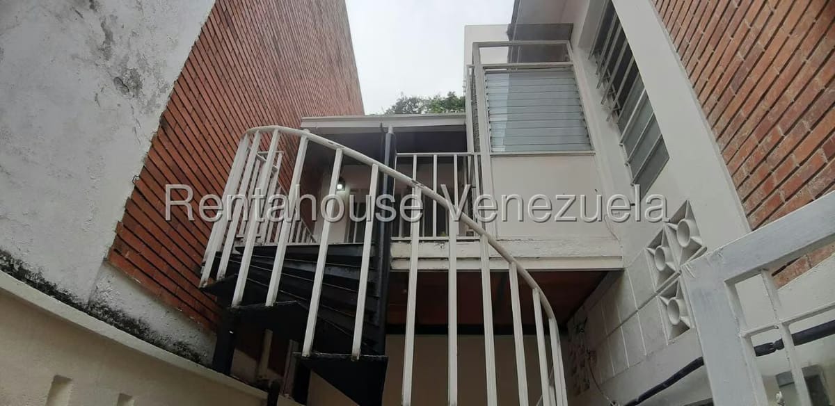 Casa (Multipes Niveles) en Venta en Santa Sofia, Distrito Metropolitano - 63