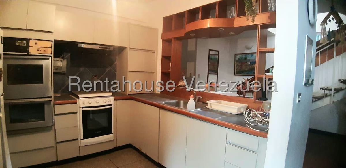 Casa (Multipes Niveles) en Venta en Santa Sofia, Distrito Metropolitano - 8