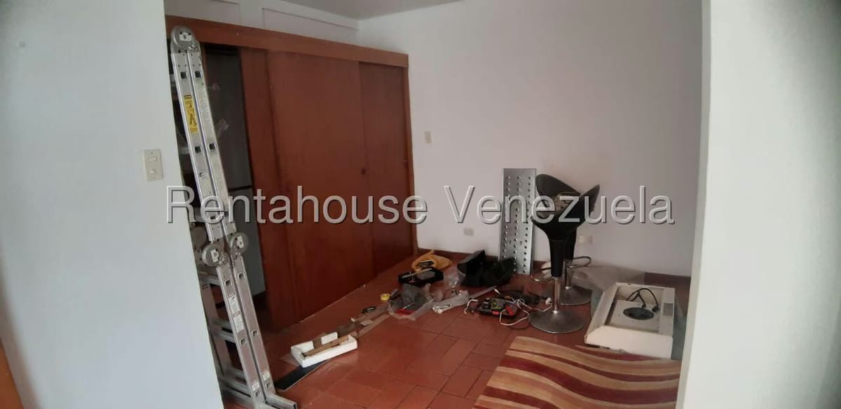 Casa (Multipes Niveles) en Venta en Santa Sofia, Distrito Metropolitano - 76