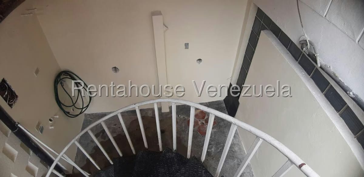 Casa (Multipes Niveles) en Venta en Santa Sofia, Distrito Metropolitano - 83