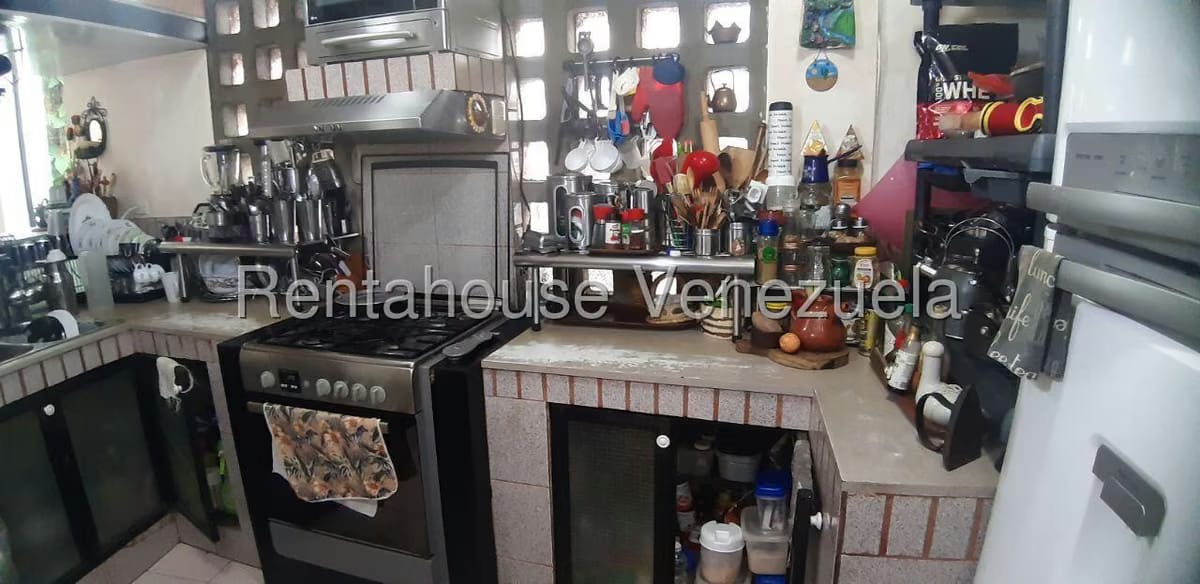 Casa (Multipes Niveles) en Venta en Santa Sofia, Distrito Metropolitano - 94