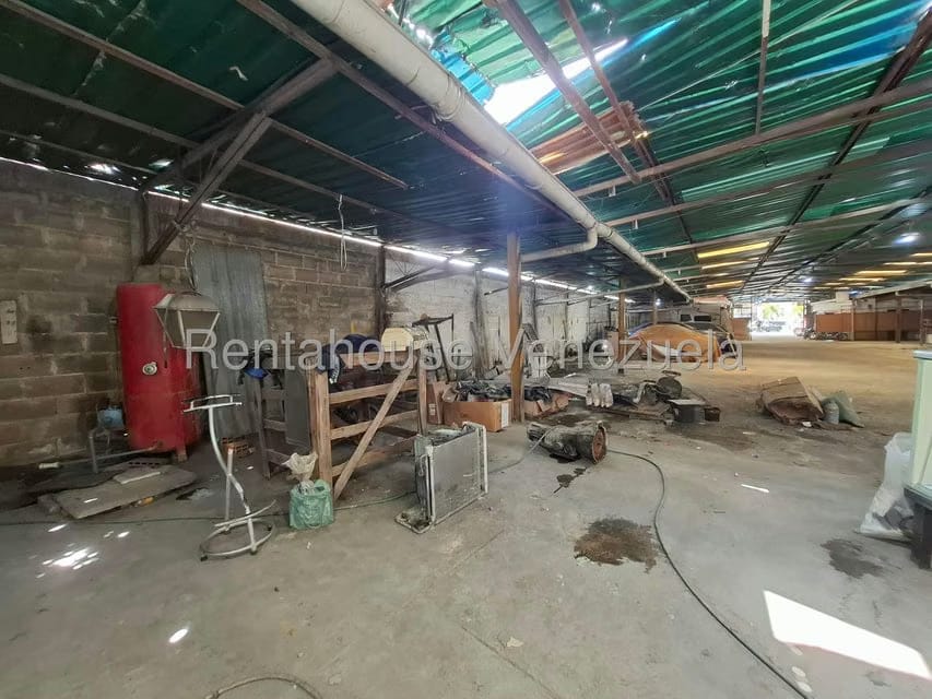 Comercial (Galpon - Deposito) en Alquiler en Zona Centro, Aragua - 17