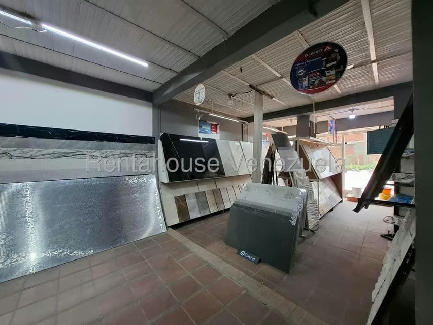 Comercial (Galpon - Deposito) en Alquiler en Zona Centro, Aragua - 33