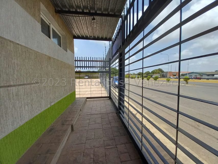 Comercial (Edificio) en Venta en Centro, Falcon - 20