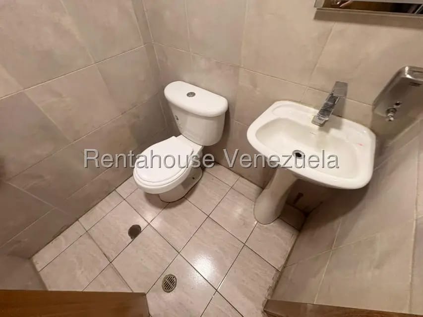 Comercial (Oficina) en Alquiler en 5 de Julio, Zulia - 18