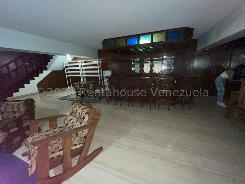 Casa (Multipes Niveles) en Venta en Colinas de Santa Monica, Distrito Metropolitano - 21