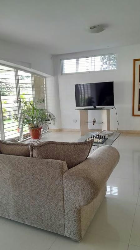 Casa en Venta - Cumbres de Curumo - Baruta - Estado Miranda - 6