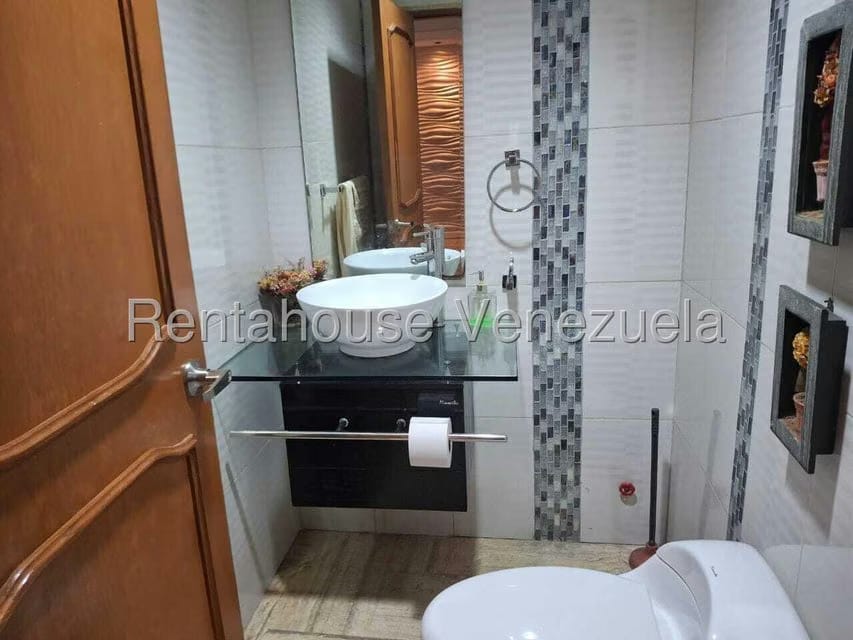 Townhouse (1 Nivel) en Venta en Lago Mar Beach, Zulia - 32