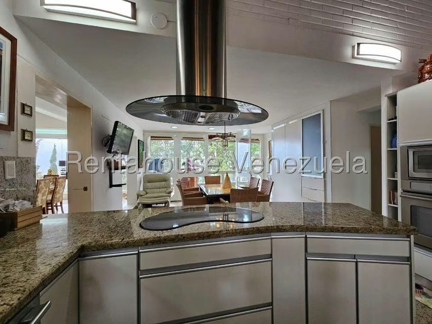 Casa (Duplex) en Venta en Los Guayabitos, Distrito Metropolitano - 25