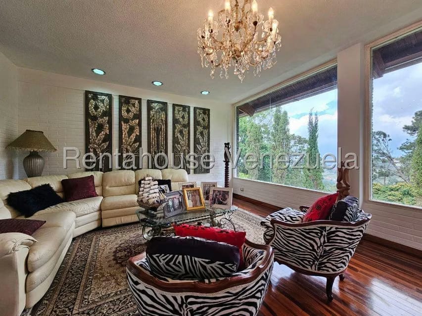 Casa (Duplex) en Venta en Los Guayabitos, Distrito Metropolitano - 48