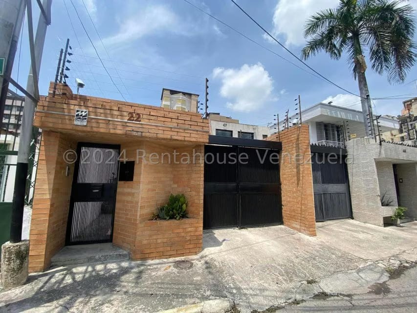 Casa (Duplex) en Venta en La Soledad, Aragua