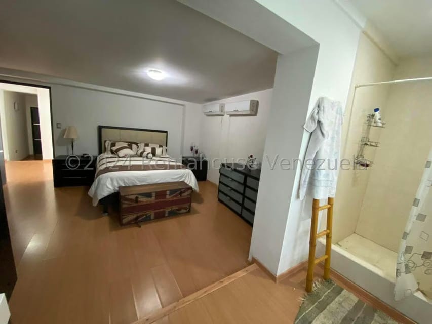 Casa (Duplex) en Venta en La Soledad, Aragua - 17
