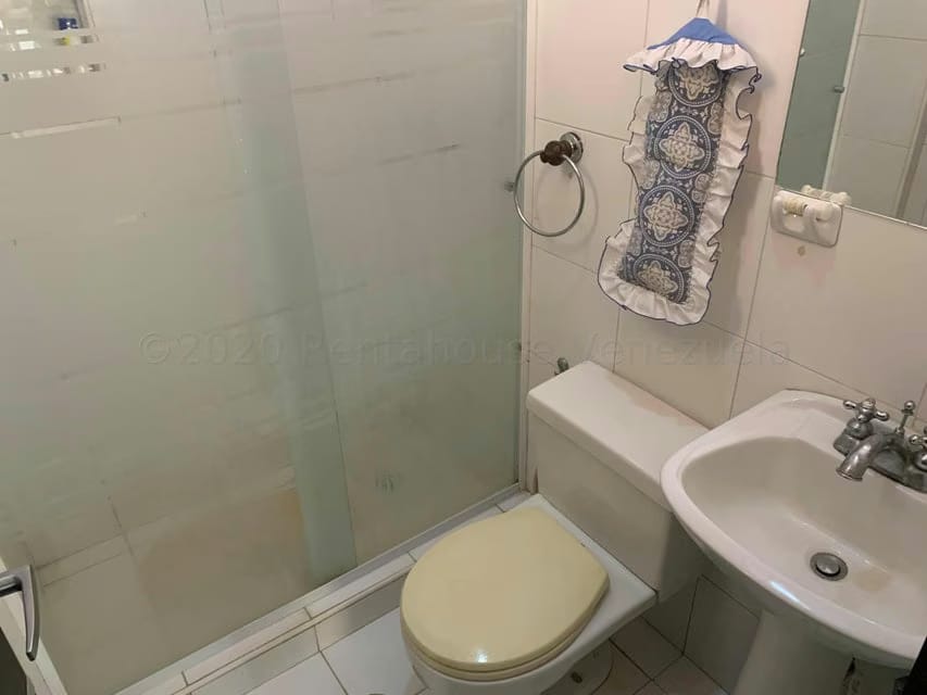 Townhouse (Duplex) en Venta en Trigal Norte, Carabobo - 33