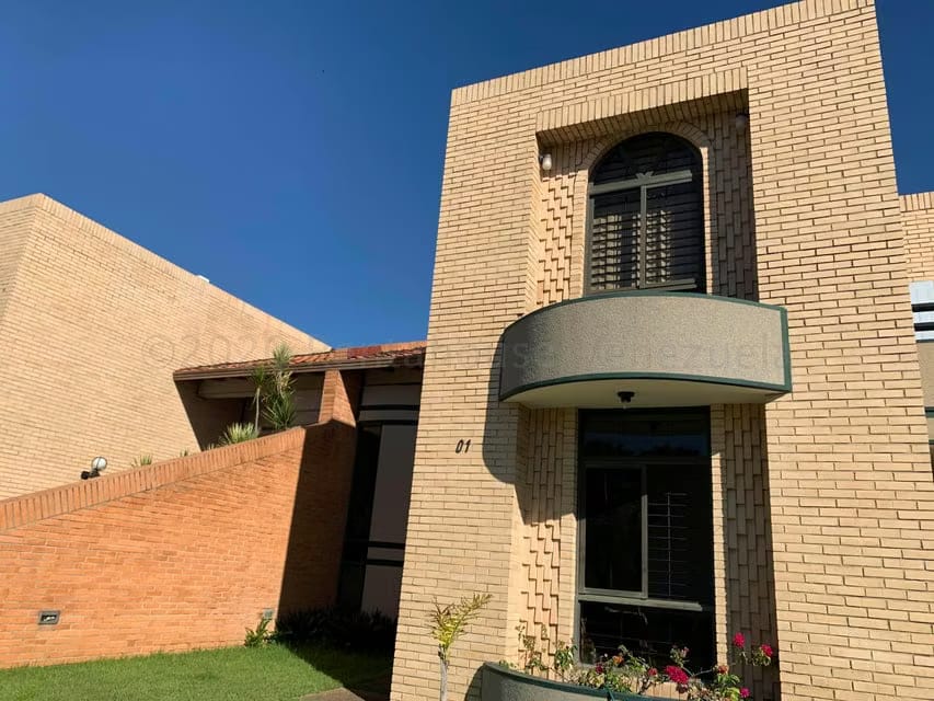 Townhouse (Duplex) en Venta en Trigal Norte, Carabobo - 45