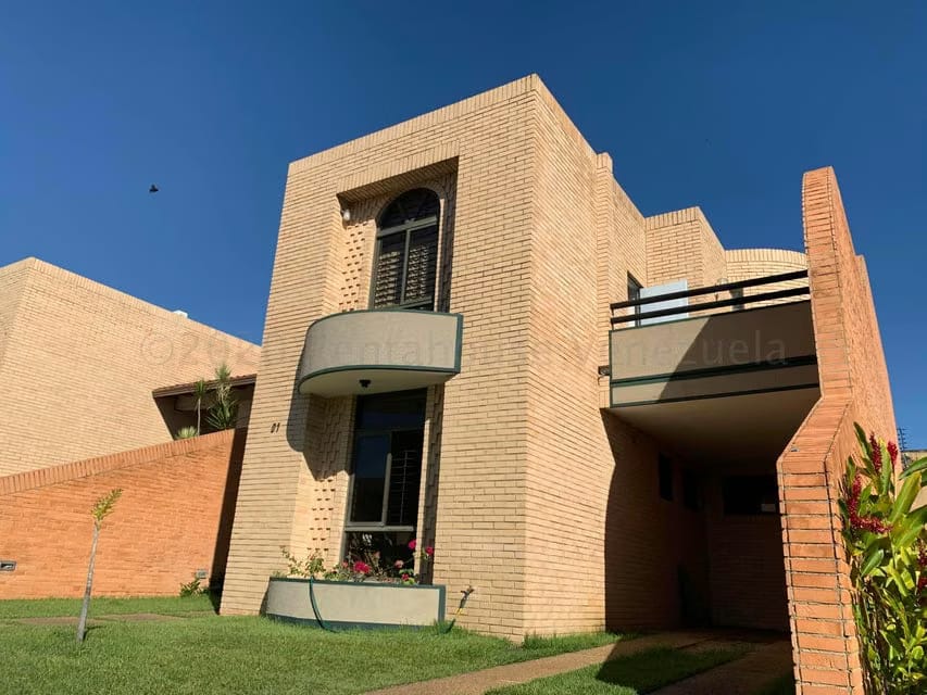 Townhouse (Duplex) en Venta en Trigal Norte, Carabobo - 48