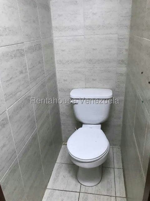 Comercial (Galpon - Deposito) en Alquiler en Intercomunal, Zulia - 13
