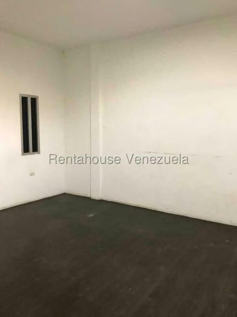 Comercial (Galpon - Deposito) en Alquiler en Intercomunal, Zulia - 3
