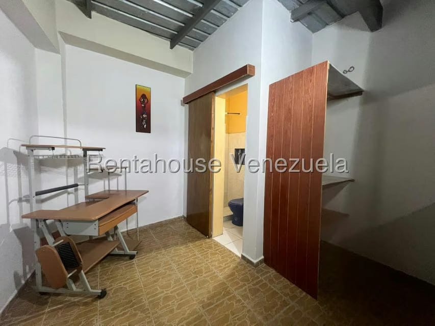 Casa (1 Nivel) en Alquiler en Nueva Segovia, Lara - 20