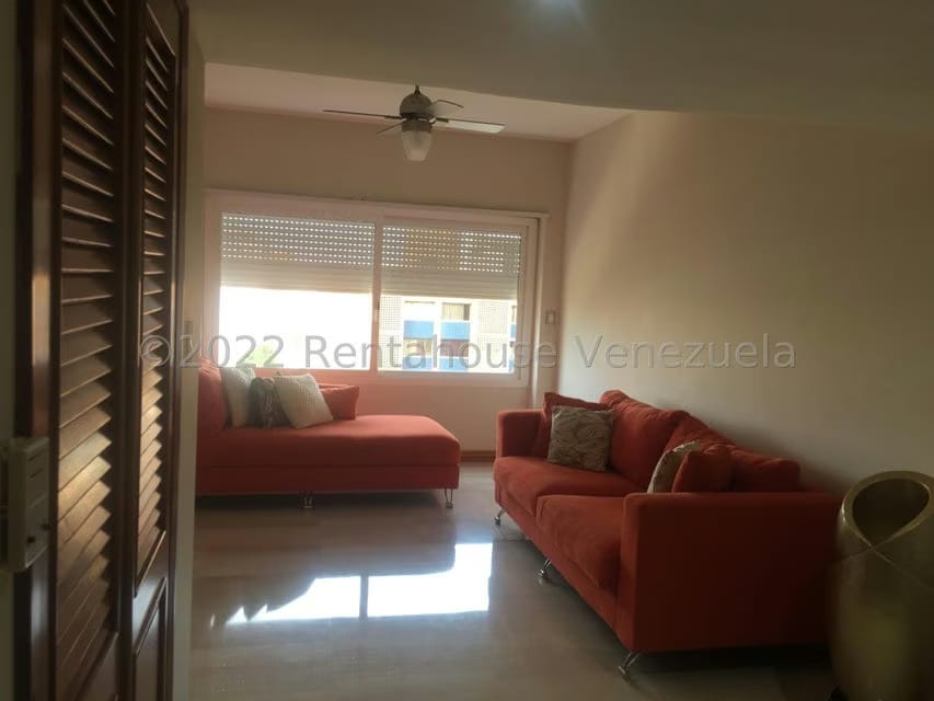 Apartamento (1 Nivel) en Venta en La Lago, Zulia - 12
