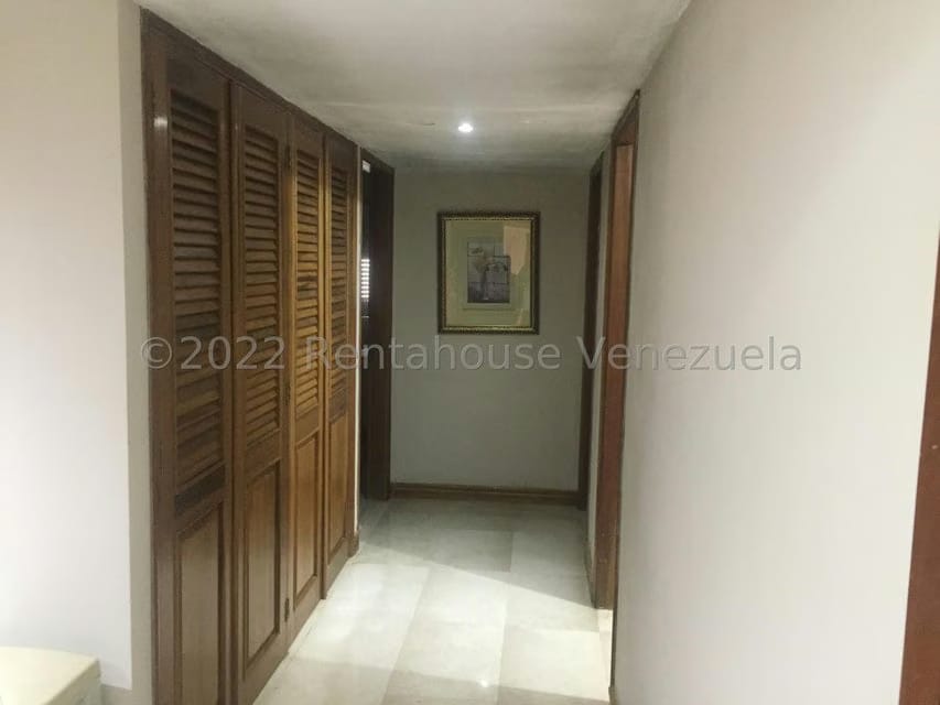 Apartamento (1 Nivel) en Venta en La Lago, Zulia - 14