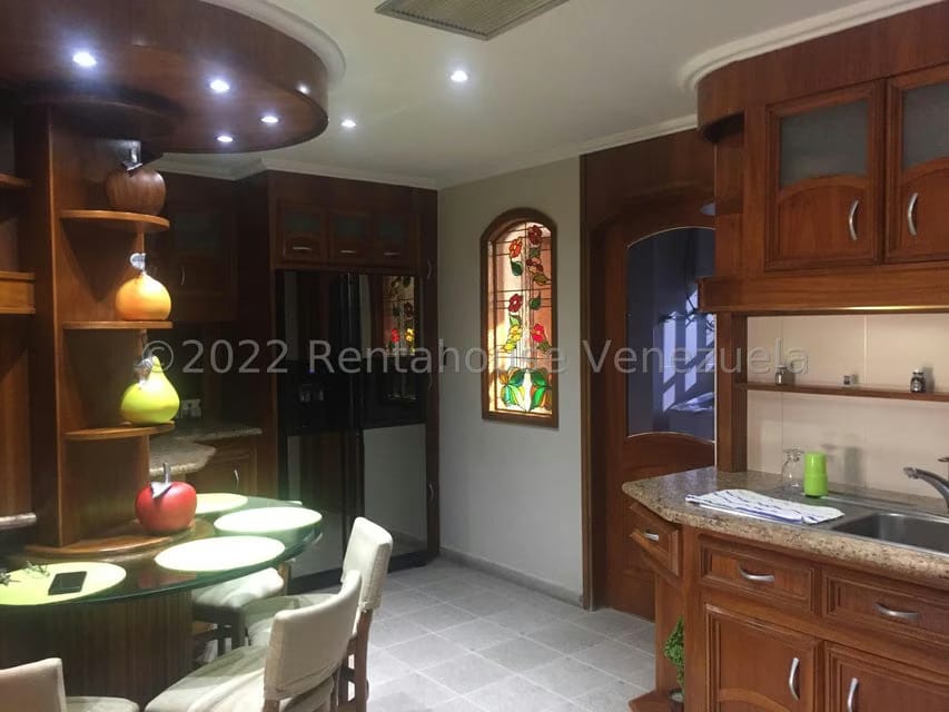 Apartamento (1 Nivel) en Venta en La Lago, Zulia - 8