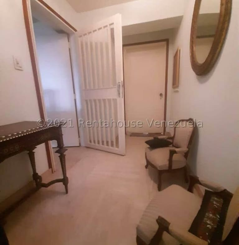 APARTAMENTO EN VENTA SELENE MARIN MLS#22-10798 - 2