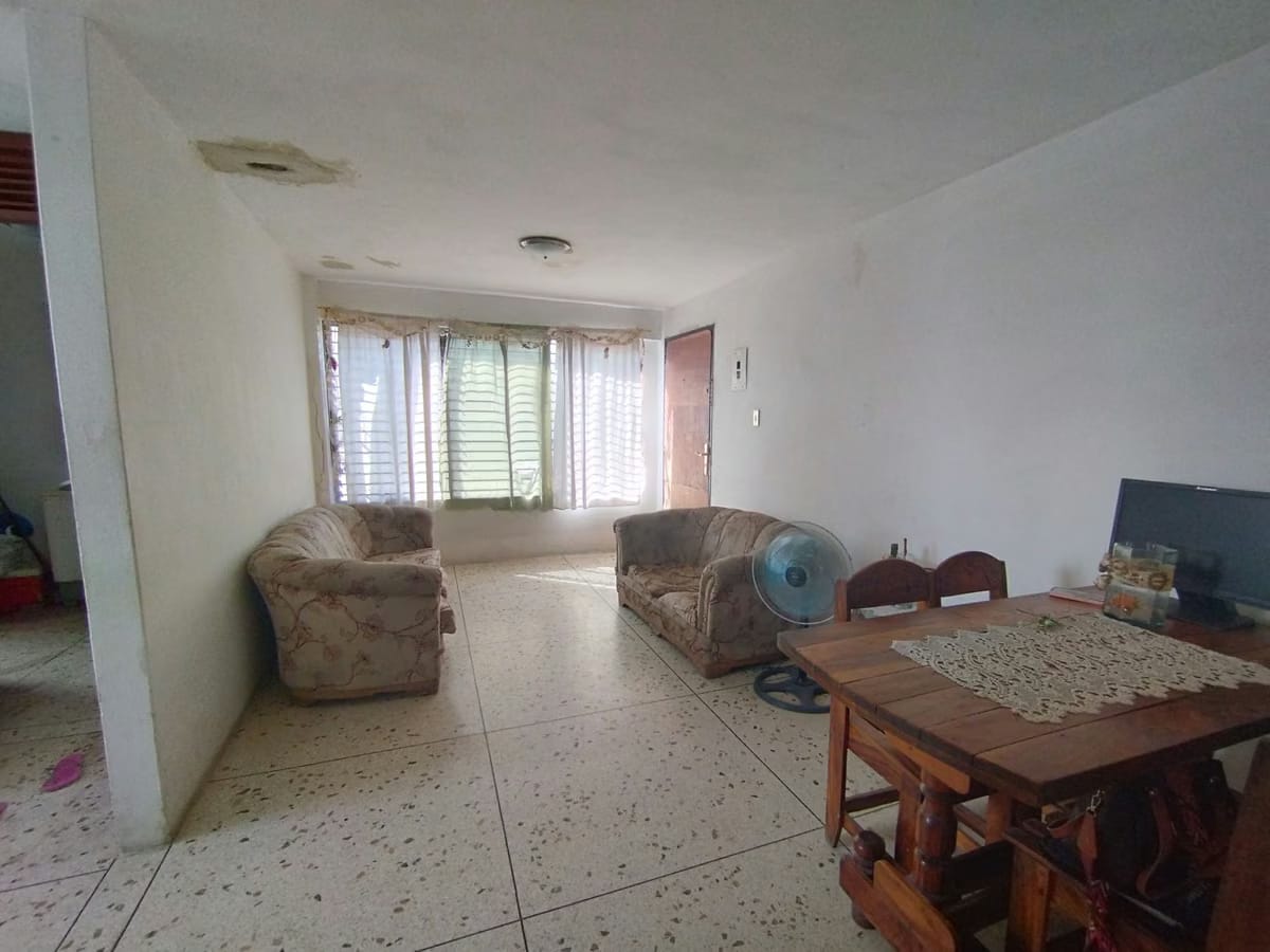 Apartamento en venta. Calle 50 carrera 27