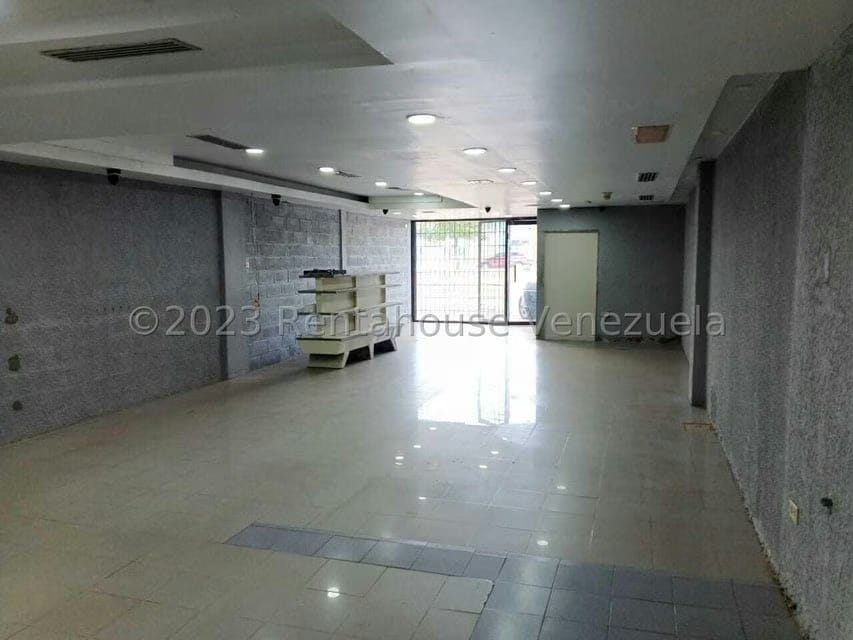 Comercial (Local Comercial) en Venta en Circunvalacion Dos, Zulia - 13