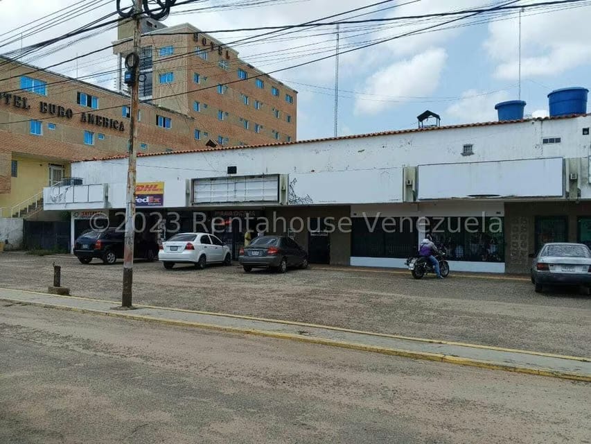 Comercial (Local Comercial) en Venta en Circunvalacion Dos, Zulia - 14