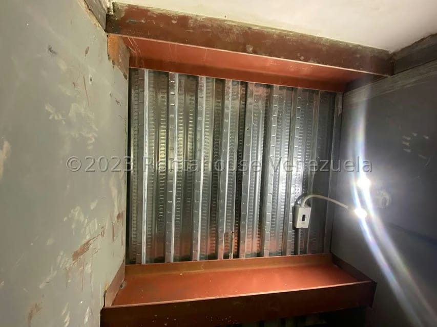 Comercial (Club Campestre) en Venta en Chacao, Distrito Metropolitano - 16