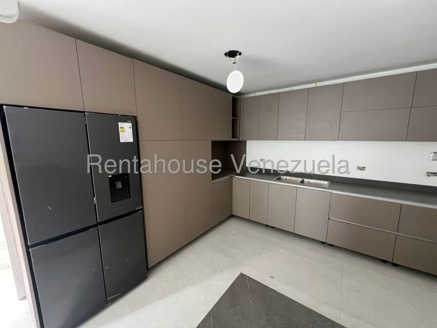 Casa (Multipes Niveles) en Venta en Country Club, Distrito Metropolitano - 6