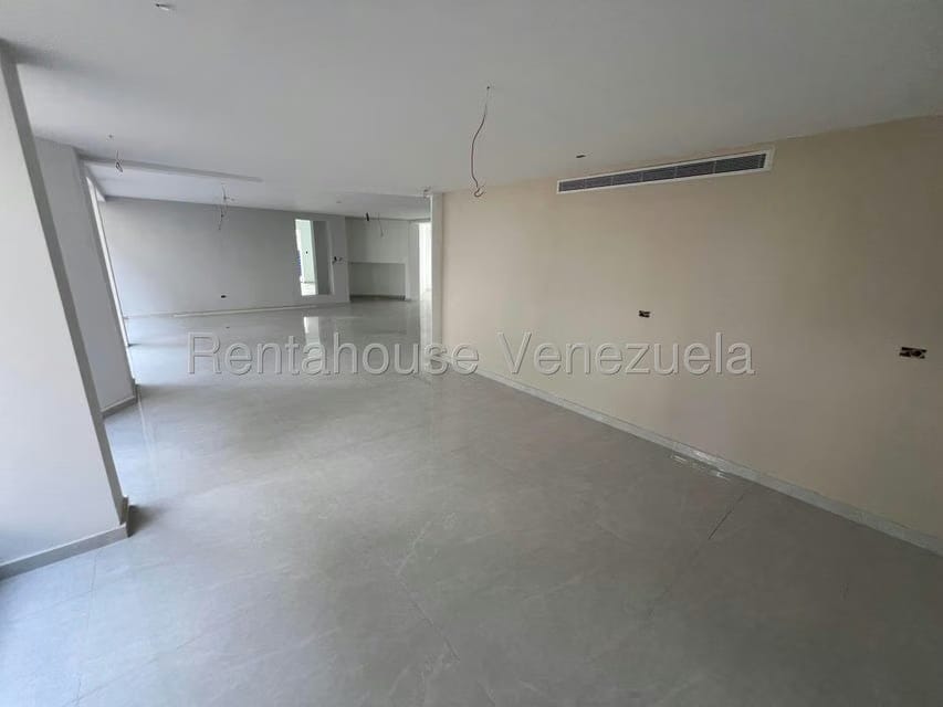 Casa (Multipes Niveles) en Venta en Country Club, Distrito Metropolitano - 9