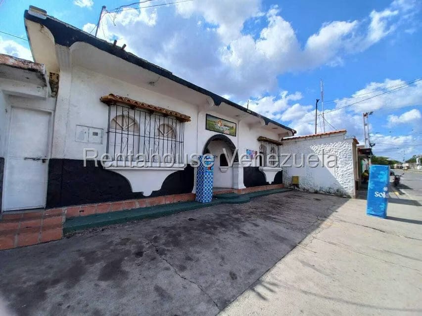 Negocios y Empresas (Comercio) en Venta en Atapaima, Lara