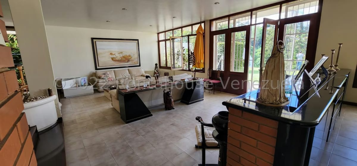 Casa (Multipes Niveles) en Venta en Lomas de La Lagunita, Distrito Metropolitano - 16