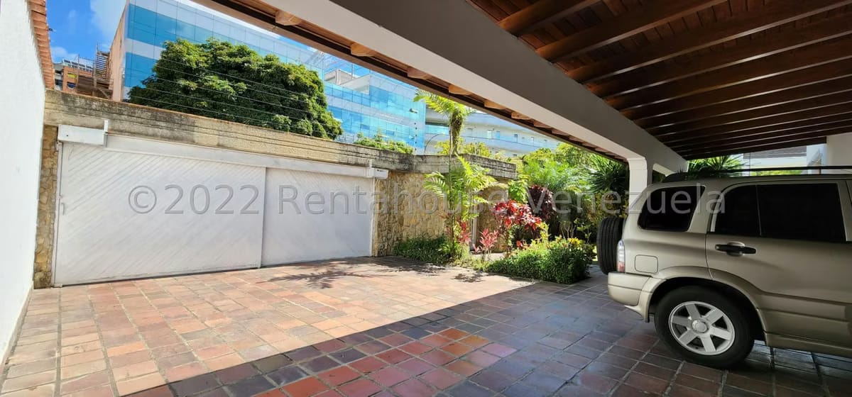 Casa (Multipes Niveles) en Venta en Lomas de La Lagunita, Distrito Metropolitano - 20