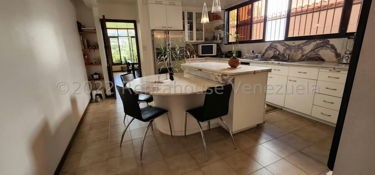Casa (Multipes Niveles) en Venta en Lomas de La Lagunita, Distrito Metropolitano - 26