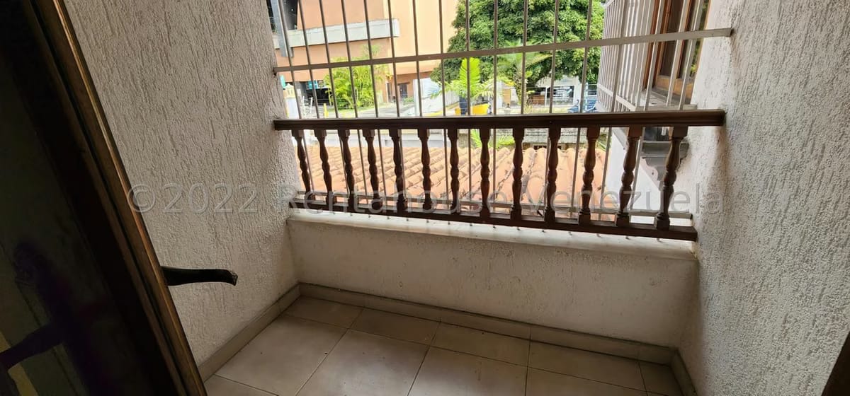 Casa (Multipes Niveles) en Venta en Lomas de La Lagunita, Distrito Metropolitano - 53
