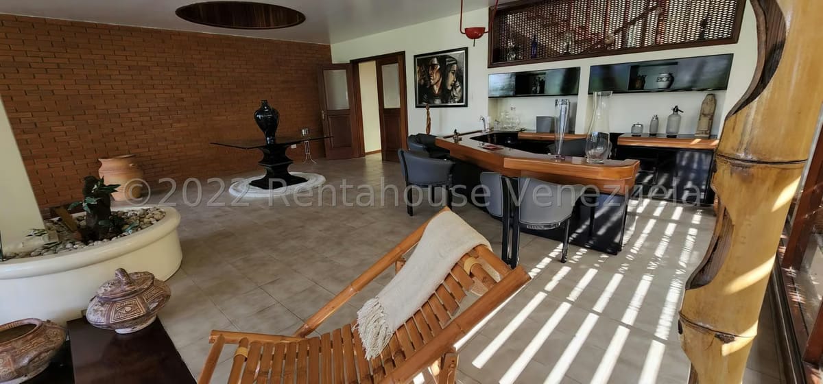 Casa (Multipes Niveles) en Venta en Lomas de La Lagunita, Distrito Metropolitano - 8