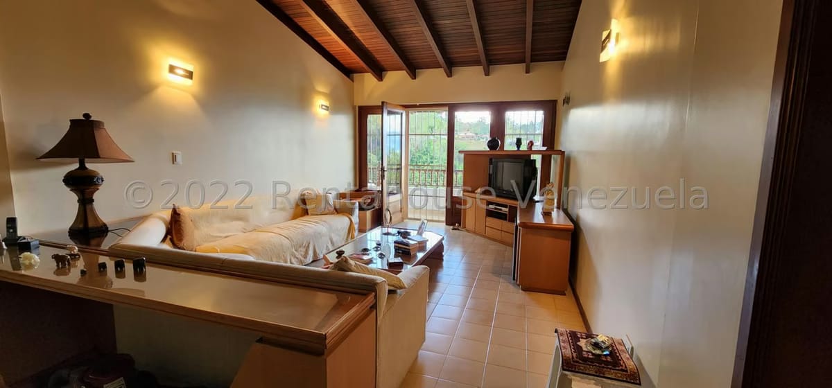 Casa (Multipes Niveles) en Venta en Lomas de La Lagunita, Distrito Metropolitano - 89