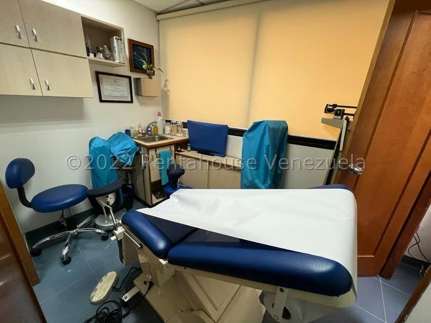 Comercial (Consultorio Medico) en Venta en Las Delicias de Sabana Grande, Distrito Metropolitano - 14