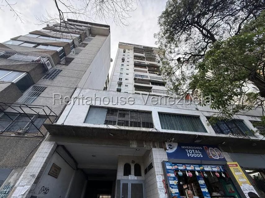 Apartamento (1 Nivel) en Venta en Parroquia San Jose, Distrito Metropolitano - 2