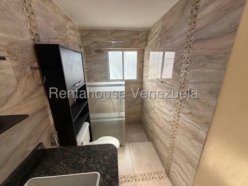 Apartamento (1 Nivel) en Venta en Parroquia San Jose, Distrito Metropolitano - 12