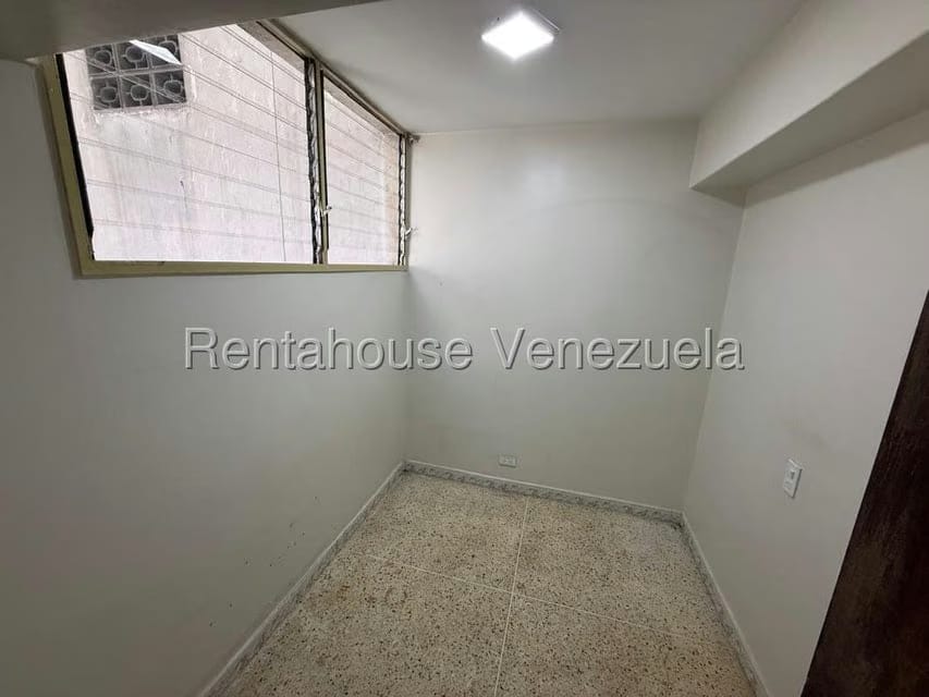 Apartamento (1 Nivel) en Venta en Parroquia San Jose, Distrito Metropolitano - 17