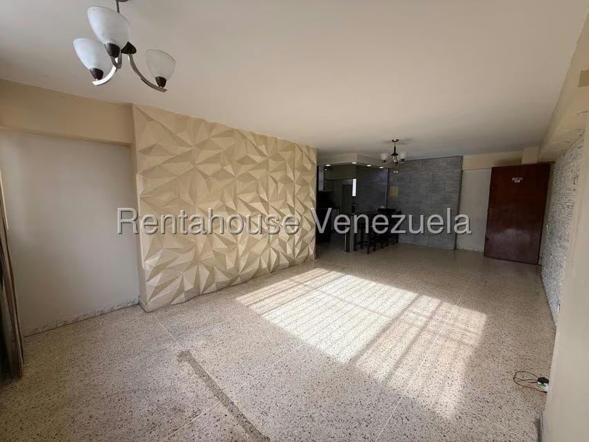 Apartamento (1 Nivel) en Venta en Parroquia San Jose, Distrito Metropolitano - 4