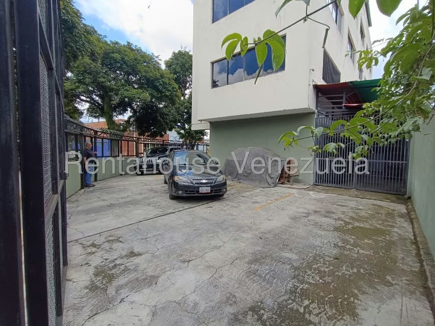 Comercial (Edificio) en Venta en Mariche, Distrito Metropolitano - 2