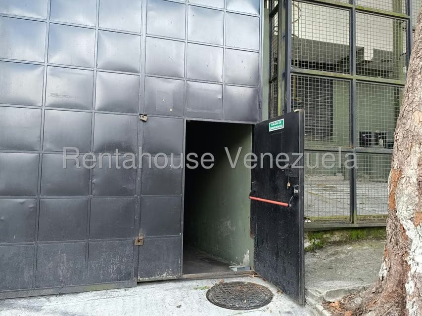 Comercial (Edificio) en Venta en Mariche, Distrito Metropolitano - 60