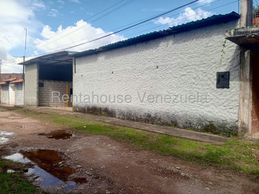 Comercial (Galpon - Deposito) en Alquiler en Monseñor Briceño, Tachira - 3